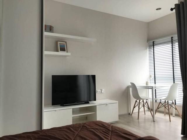 รหัสทรัพย์ B4341 ให้เช่า Plum condo central station เฟส 1 (เฟอร์นิเจอร์เครื่องใช้ไฟฟ้าครบพร้อมอยู่)