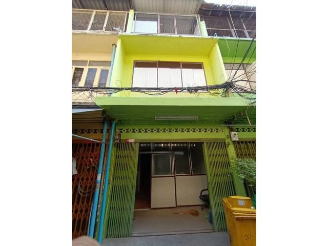 ให้เช่าอาคารพาณิชย์ 3 ชั้น ซอยเจริญสุข ถ.พระราม4