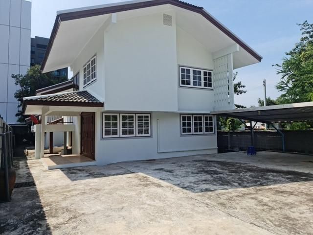 ให้เช่าบ้านเดี่ยว2ชั้นย่านลาดพร้าว ซอยลาดพร้าว 44 ใกล้MRTลาดพร้าว ติดรถไฟฟ้าภาวนา(กำลังสร้าง)