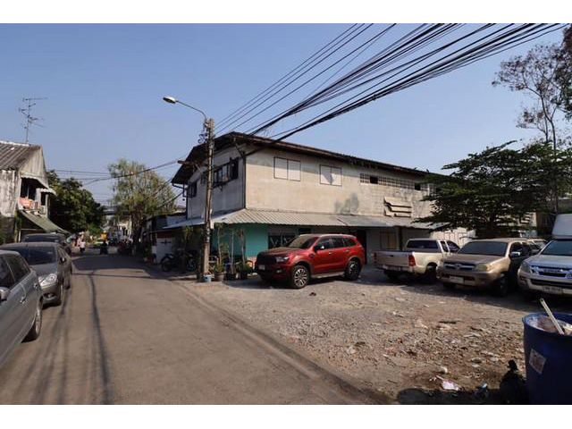 โกดังพร้อมพื้นที่สำนักงาน ซอยงามวงศ์วาน25