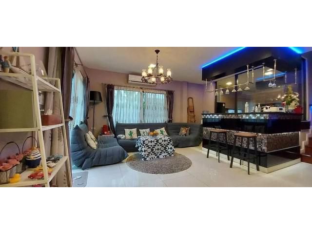 ขายบ้านเดี่ยว โครงการมัณฑนาเลควัชรพล สุขาภิบาล5