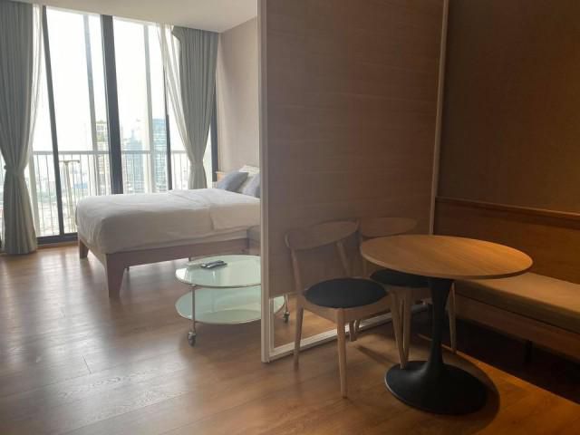 Code.A3189 Park origin สุขุมวิท24  ห้องสวย รายละเอียด ปล่อยห้อง Park origin สุขุมวิท24 คะ เดินไปบีที