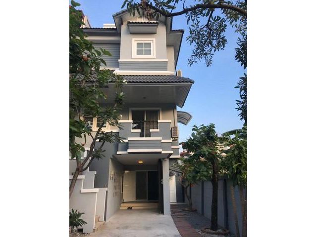 ให้เช่าทาวน์โฮม เน็พปาร์ควิลล่า เกษตรนวมินทร์