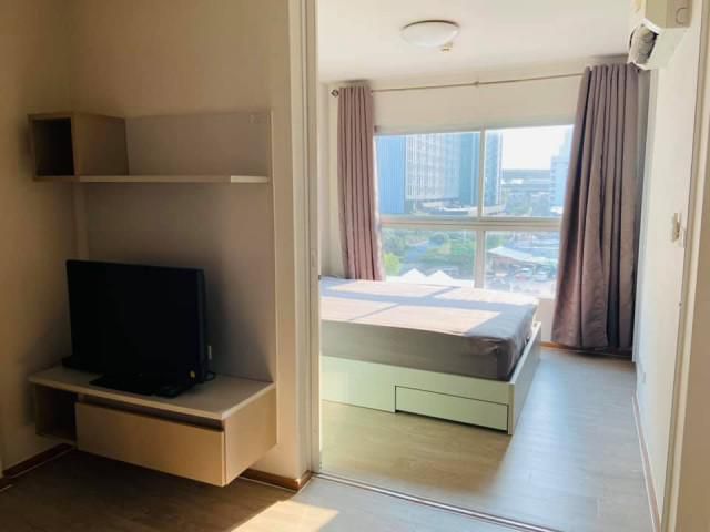 รหัสทรัพย์ B4476 ให้เช่า Dcondo รามคำแหง 9 (ตกแต่งพร้อมอยู่ เครื่องใช้ไฟฟ้าครบ)