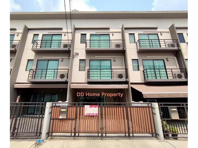 DD00357 ขายทาวน์เฮ้าส์ หมู่บ้านหมู่บ้านกลางเมือง