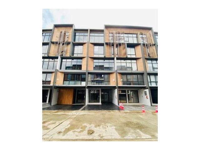 ให้เช่า โฮมออฟฟิศ 5 ชั้น The Pride Sukhumvit 77