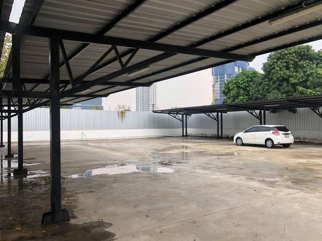 ให้เช่าที่ดิน ซอยสุขุมวิท 66/1 ใกล้BTSอุดมสุข เนื้อที่ 1ไร่ พร้อมอาคารสำนักงาน 130ตรม จอดรถ 30คัน      ติดต่อคุณ สมศักดิ