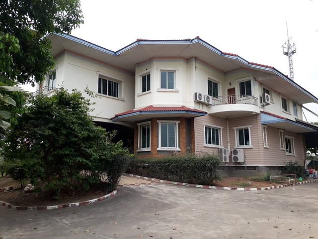 ขายบ้าน2ชั้น พื้นที่2 ไร่  ลำลูกกา65