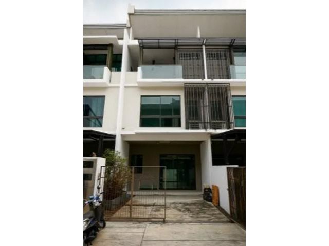 ขาย เดอะแลนด์มาร์ค เอกมัยรามอินทรา พร้อมผู้เช่า