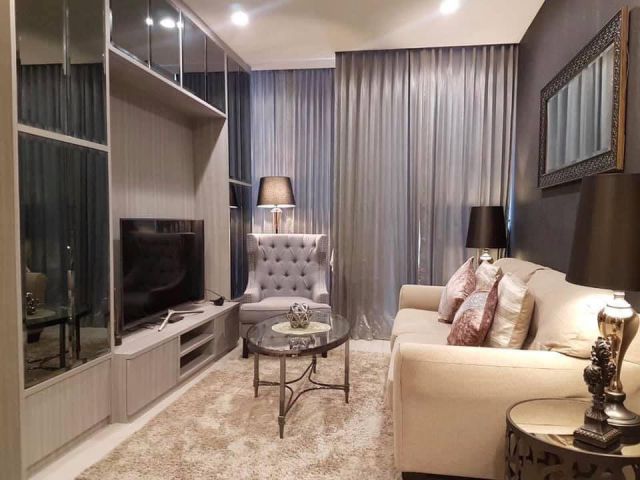 Noble Ploenchit - Beautifully Furnished 2 Bedrooms / 72 Sqm / BTS Ploenchit