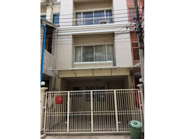 3 ห้องนอน 3 ห้องน้ำ วชิรธรรมสาธิต 8