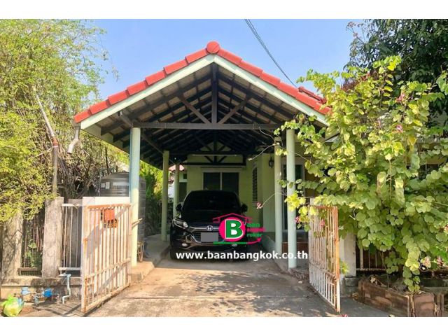 บ้านเดี่ยว 1 ชั้น โครงการ ชลลดา สายไหม 34 เนื้อที่ 50 ตรว. มี 3 ห้องนอน 1 ห้องน้ำ ถนนสายไหม เขตสายไหม
