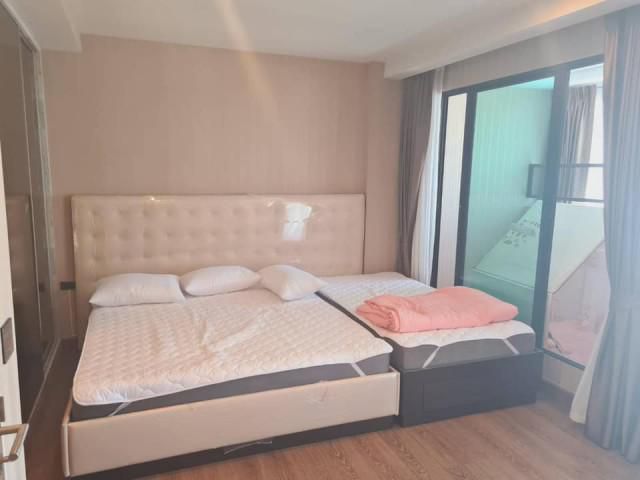 ให้เช่า คอนโด ห้องแบบ Duplex 2 ชั้น The Unique ดิ ยูนีค เอกมัย-รามอินทรา ซ.ลาดพร้าว 87 แยก 30