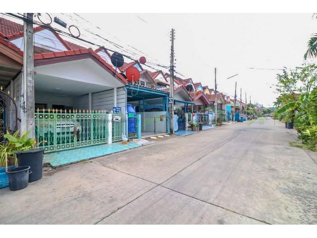 โครงการ บ้านเนินพลับหวาน ซ.สยาม