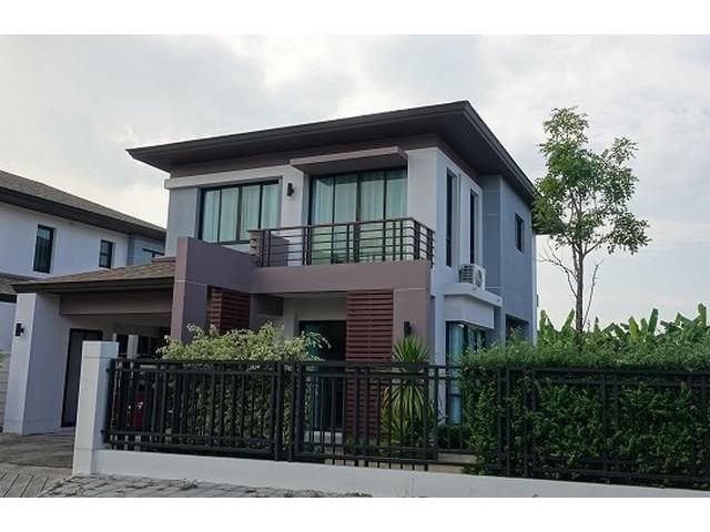 ให้เช่าบ้านเดี่ยว หมู่บ้าน Aqua Divina ซอยรามคำแหง 94 ถนนรามคำแหง พร้อมอยู่