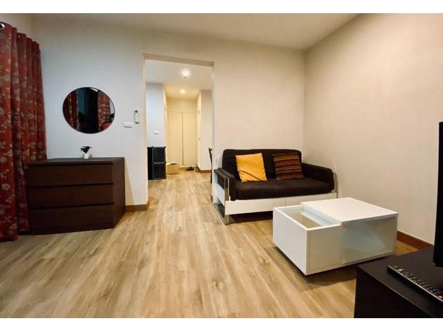 Plum condo central station ชั้น 33 ขนาด 48 ตร.ม.