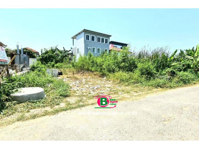 ที่ดินถมแล้ว ซอยสหพร 25 เนื้อที่ 50 ตรว. ถนนกรุงเทพฯ-นครชัยศรี (338) อ.พุทธมณฑล จ.นครปฐม
