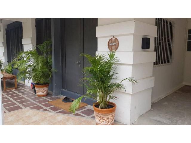 ให้เช่าทาวน์เฮ้าส์ตกแต่งสวย ถนนสุขุมวิท เอกมัย22