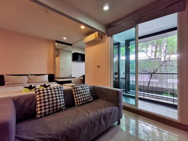 ให้เช่า Tree Condo Ekamai  ห้องชั้น 2 ชั้นเดียวกับสระว่ายน้ำ  ฟิตเนส 500ม จาก BTS Ekamai PN0247