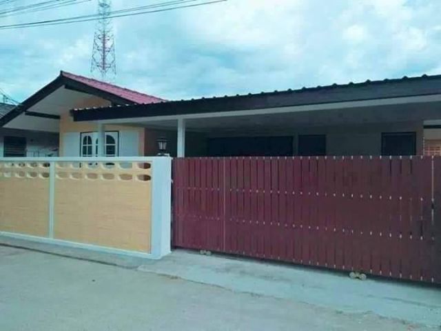 บ้านเช่าใกล้โรงเรียนเตรียมอุดมฯ /คลังอาวุธ 6,000 / เดือน