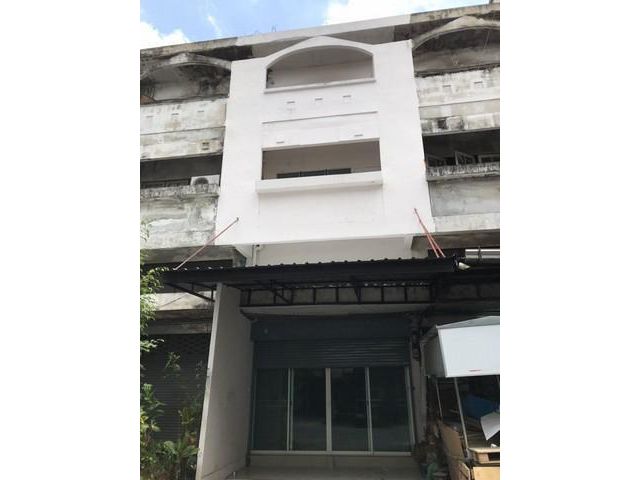 HR09 ให้เช่าตึกแถว 3 ชั้น ลาดพร้าว 71 ซอยนาคนิวาส