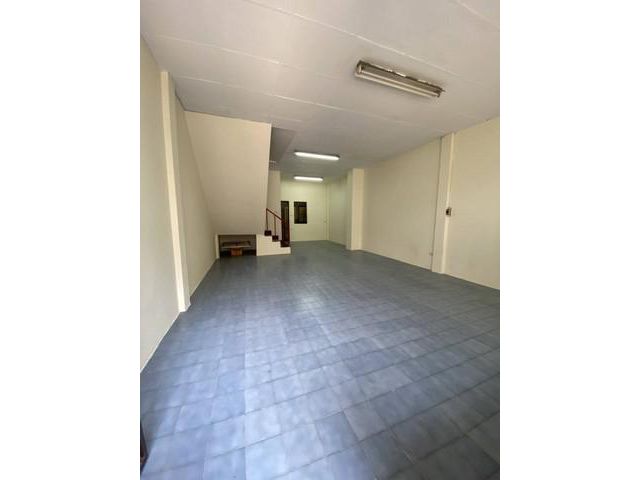 ให้เช่า ทาวน์โฮม พรไพลิน ลาซาล 3 มีดาดฟ้า