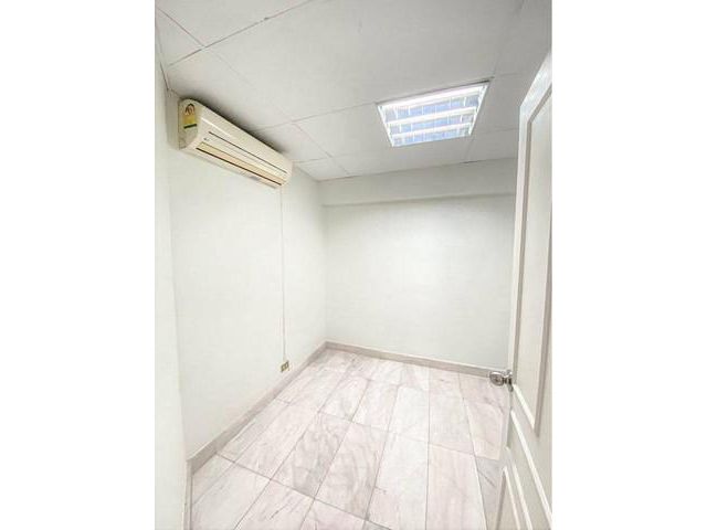 ให้เช่า คอนโด ทองหล่อ ทาวเวอร์ ชั้น1 ขนาด100ตรม.