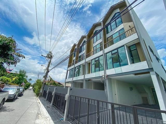 ขายโฮมออฟฟิศ 4 ชั้น  สุขุมวิท101/1 ใกล้BTSอุดมสุข