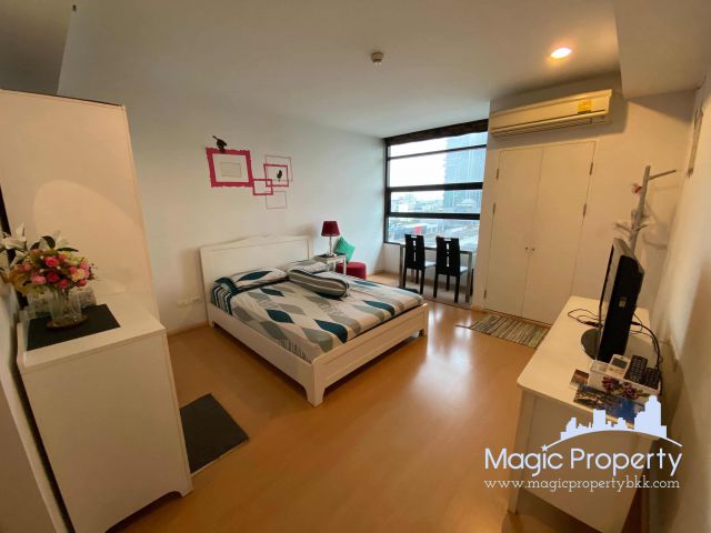 ให้เช่าคอนโดมิเนียม ห้องสตูดิโอ  ใน ดิ แอลโคฟ ทองหล่อ 10, แขวงคลองตันเหนือ เขตวัฒนา กทม.