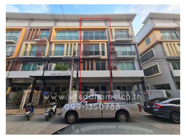 TH-01368 : ทาวน์เฮ้าส์ 3 ชั้น 21.2 ตร.ว. หมู่บ้าน RK BIZ CENTER