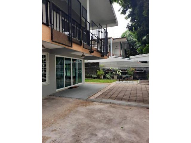 ให้เช่าบ้านเดี่ยว2ชั้นย่านโชคชัย4 โครงการ หมู่บ้าน ต.รวมโชค ที่จอดรถ 4 คัน