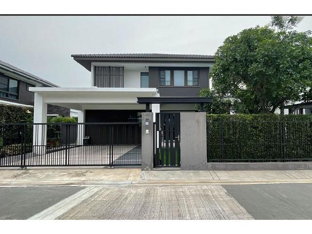 RH547ให้เช่าและขาย 4 ห้องนอน 3 ห้องน้ำ 1ห้องครัว 1 ห้องอเนกประสงค์ ข้างบ้านต่อเติมหลังคา มัณฑนา บางนา กม.7