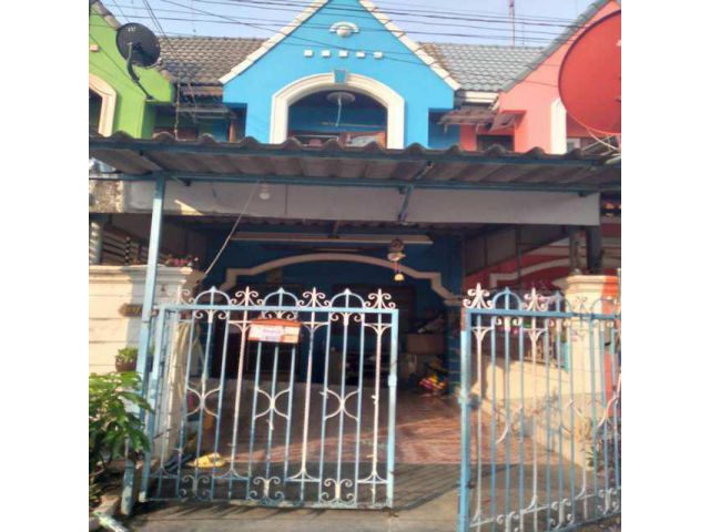 ทาวน์ฮ้าส์ 2 ชั้น 18 ตรว. ม.บ้านนันทิศา ซ.คู้บอน30