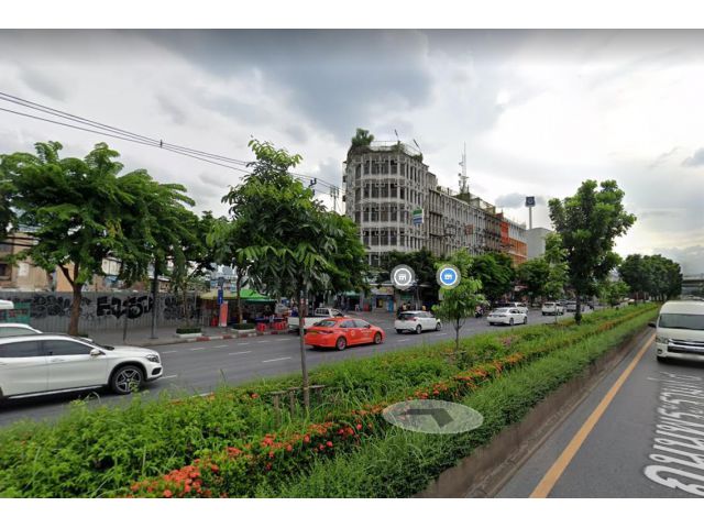 ขาย ที่ดินพร้อมอาคารพาณิชย์ 4 ชั้น ริมถนนพระราม 4
