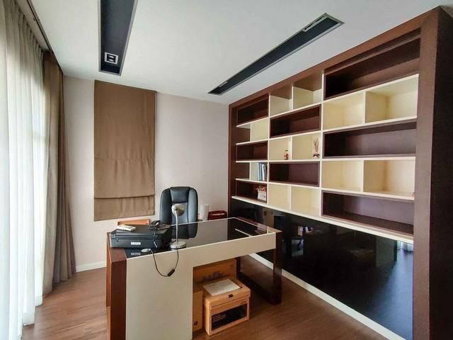 ขายทาวน์โฮม 3ชั้น ย่านวิภาวดี Town Avenue