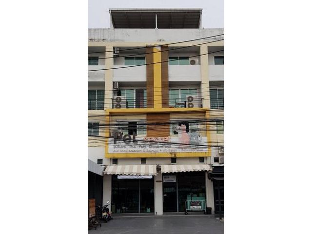 ขายและให้เช่าอาคาร 2 คูหา 4.5 ชั้น ติดถนนวัชรพล