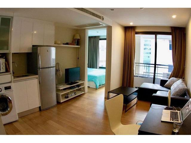 Collezio Sathorn - Pipat  ใกล้ BTSช่องนนทรี