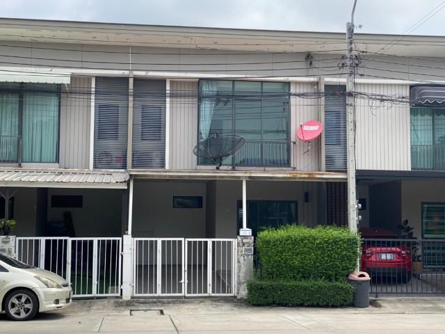 ให้เช่าทาวน์โฮม 2 ชั้น พฤกษาวิลล์ ศรีสมาน ถนนศรีสมาน ปากเกร็ด (พร้อมเฟอร์และเครื่องใช้ไฟฟ้า)