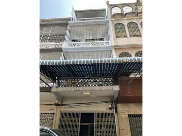 ให้เช่าอาคารพาณิชย์ 4ชั้น ถนนพระราม4