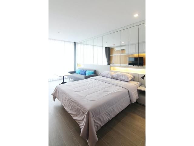 คอนโดให้เช่า-ขาย โนเบิล รีโว สีลม 1 นอน 34 ตรม