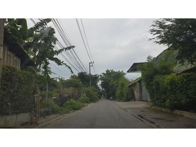 ขายที่ดิน ลาซาล 448วา หน้าที่ดิน ติดถนน 2 ฝั่ง ถูก