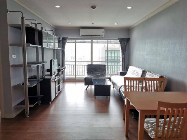 HOT ให้เช่าคอนโด Grand Park view Asoke 2ห้องนอน ชั้น 16 ห้องมุม ตรงข้ามตึก GMM.ใกล้ MRTสุขุมวิท