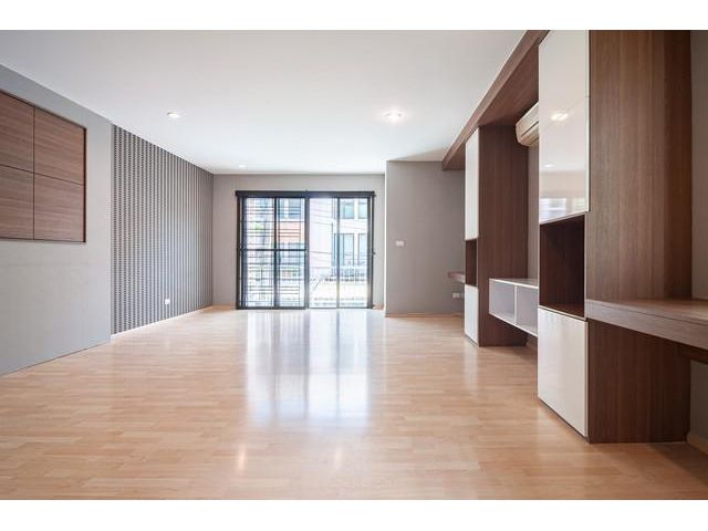 ให้เช่าทาวน์โฮม 3ชั้น อารียา แมนดารีน่า สุขุมวิท77