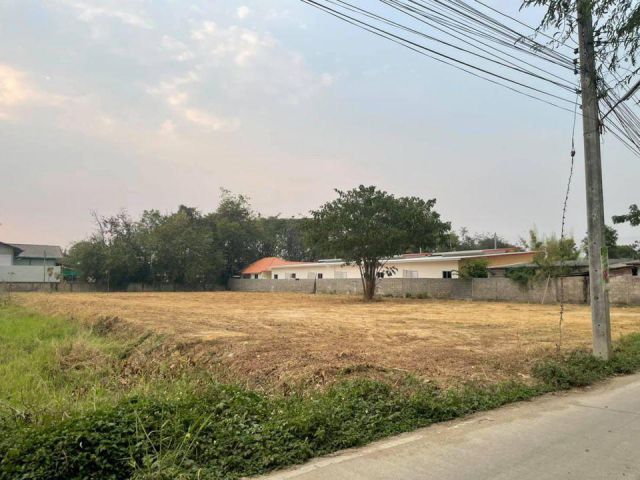 BDK0022 ขายที่ดินแปลงสวย   พร้อมเอกสารสิทธฺ์โฉนด ที่ดินทำเลสวยถมที่เรียร้อย  ขนาดพื้นที่ 1 ไร่ 2 งาน ขายราคาตรว.ละ   11,