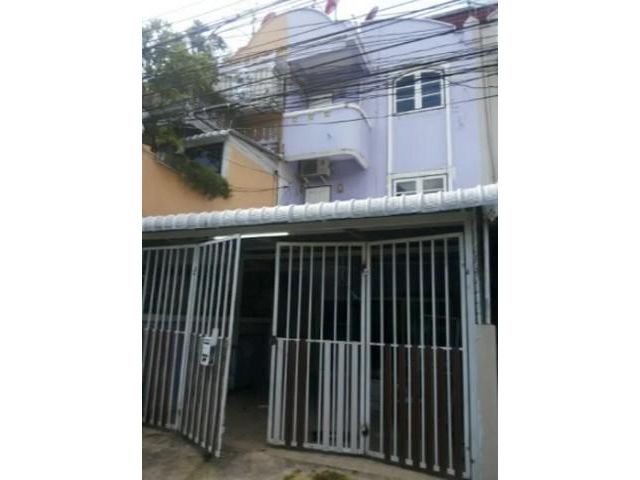 ให้เช่าทาวน์โฮม 3 ชั้น ซอยพหลโยธิน 35