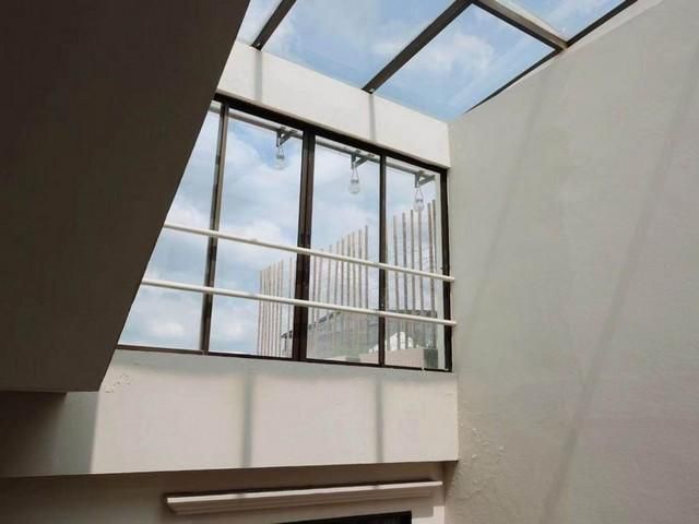 ให้เช่าทาวน์โฮม 4ชั้น ซอยสุขุมวิท71 ใกล้BTSพระโขนง เหมอะโฮมออฟฟิศ