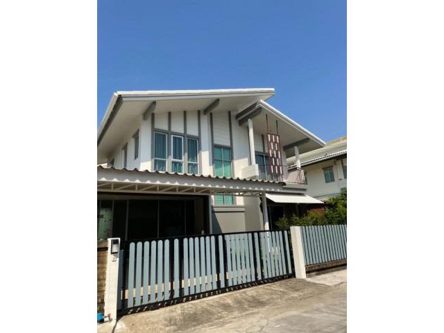 รหัสทรัพย์ B4871 ให้เช่าบ้านเดี่ยว 2 ชั้น โครงการพฤกษาปูริ บางนา กม.5 (บ้านพร้อมเฟอร์ พื้นที่เยอะ)