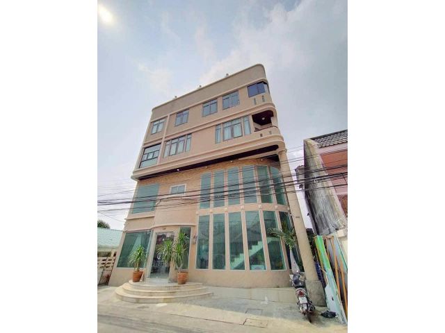 ขายอาคาร 5ชั้น ถนนประชาชื่น ตัวตึกสวย