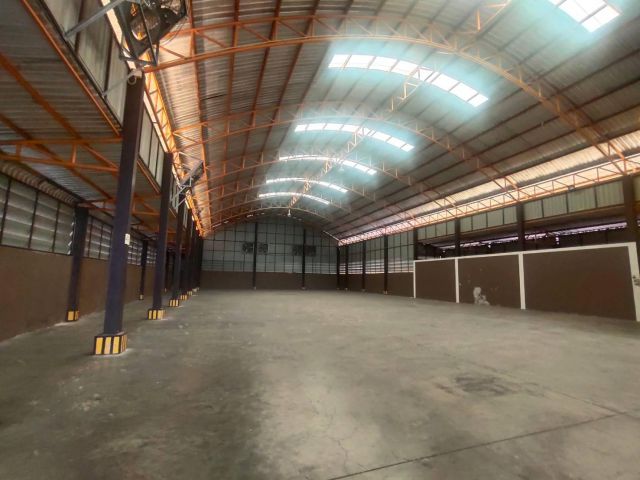 SS229 ขายที่ดิน 900 ตรว. พร้อมโกดัง ทำเลค้าขาย สมุทรสาคร ใกล้ถนนเอกชัย พระราม 2