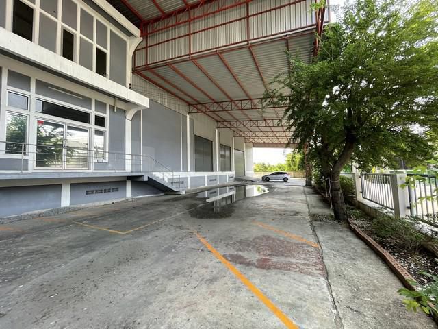 ให้เช่าโรงงานพร้อมออฟฟิศ 2,800 ตรม.ซอยบางปลา44